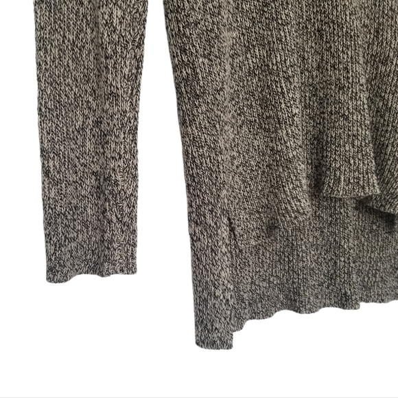 Eileen Fisher Womens Organic Cotton and Linen V-Neck Long Hi Low Sweater. - Picture 8 of 9